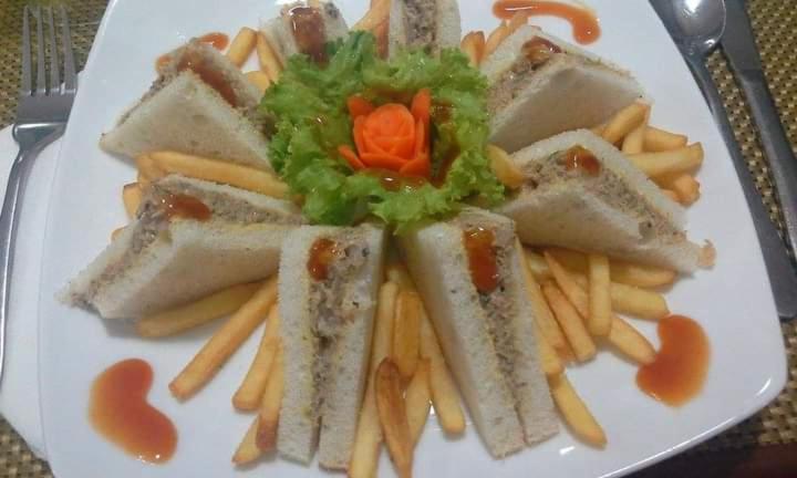 Hotel Citrus Cafe & Restaurant Kandy Esterno foto